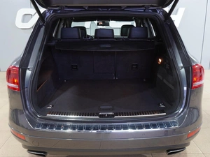 Внедорожник Volkswagen Touareg 2012 года, 2549000 рублей, Воронеж
