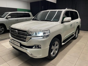 Внедорожник Toyota Land Cruiser 2016 года, 4890000 рублей, Красноярск