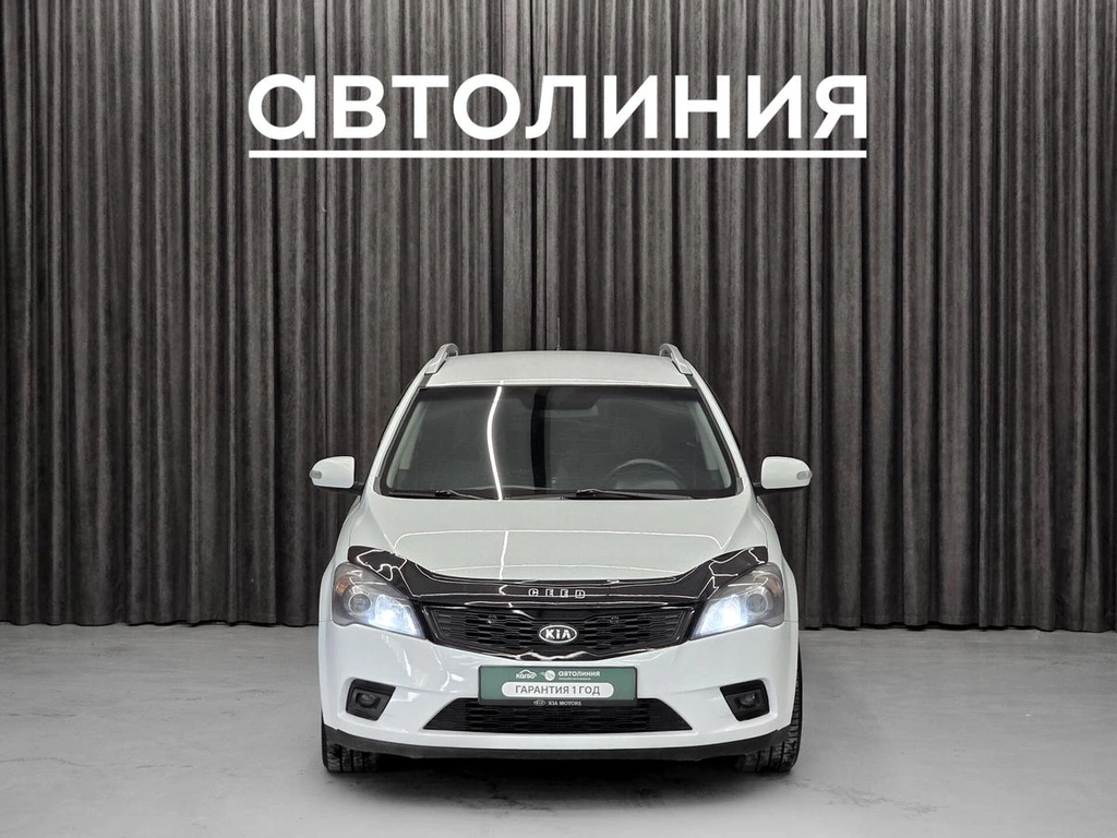 Универсал Kia Ceed 2012 года, 760000 рублей, Красноярск