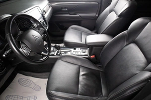 Внедорожник Mitsubishi Outlander 2019 года, 2399000 рублей, Оренбург