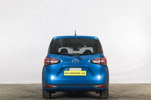 Минивэн Toyota Sienta 2019 года, 1769000 рублей, Тюмень