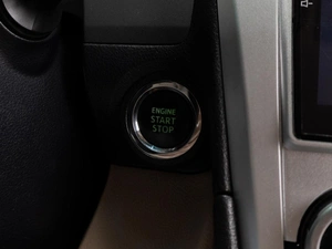 Седан Toyota Camry 2012 года, 1699000 рублей, Тюмень