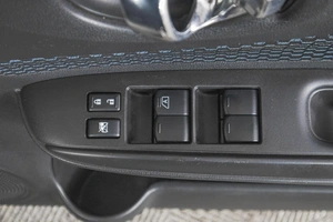 Хетчбэк Nissan Note 2012 года, 909000 рублей, Кемерово