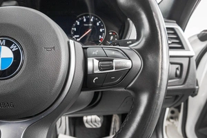 Седан BMW 3 серия 2017 года, 2039000 рублей, Барнаул