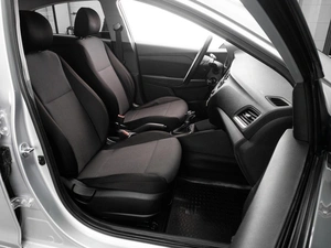 Седан Hyundai Solaris 2018 года, 1389000 рублей, Тюмень