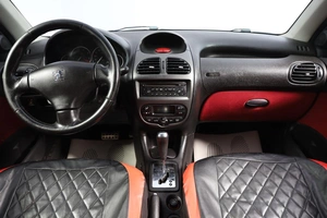 Хетчбэк Peugeot 206 2007 года, 339000 рублей, Новосибирск