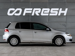 Хетчбэк Volkswagen Golf 2011 года, 860000 рублей, Краснодар