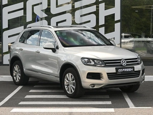 Внедорожник Volkswagen Touareg 2012 года, 2179000 рублей, Волгоград