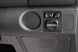 Хетчбэк Toyota Vitz 2005 года, 489000 рублей, Омск