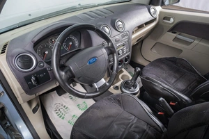 Хетчбэк Ford Fusion 2006 года, 499000 рублей, Томск