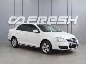 Седан Volkswagen Jetta 2010 года, 899000 рублей, Воронеж