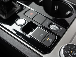 Внедорожник Volkswagen Touareg 2018 года, 5100000 рублей, Краснодар