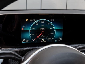 Хетчбэк Mercedes-benz A-класс 2019 года, 2098000 рублей, Краснодар