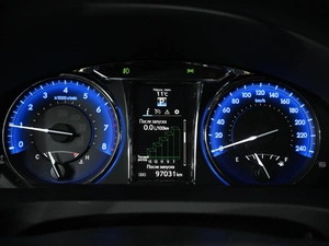 Седан Toyota Camry 2017 года, 2529000 рублей, Ростов-на-Дону