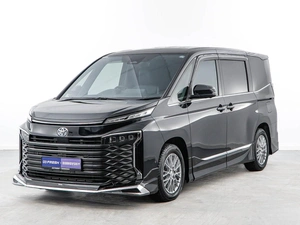 Минивэн Toyota Voxy 2022 года, 3547077 рублей, Москва