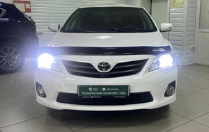 Седан Toyota Corolla 2012 года, 999000 рублей, Ачинск