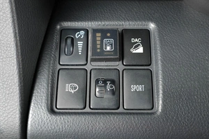 Внедорожник Toyota RAV4 2011 года, 1359000 рублей, Тюмень