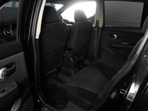 Хетчбэк Nissan Tiida 2010 года, 598000 рублей, Минеральные Воды