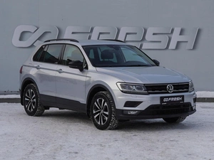 Внедорожник Volkswagen Tiguan 2019 года, 2350000 рублей, Волгоград