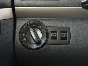 Минивэн Volkswagen Touran 2009 года, 685000 рублей, Ижевск