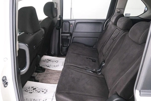 Минивэн Honda Freed 2012 года, 999000 рублей, Красноярск