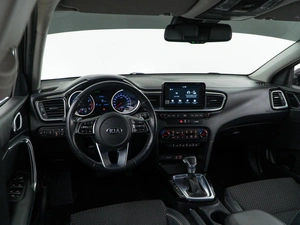 Универсал Kia Ceed 2019 года, 1900000 рублей, Москва