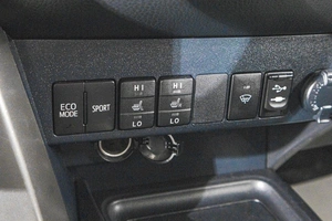 Внедорожник Toyota RAV4 2013 года, 2099000 рублей, Барнаул