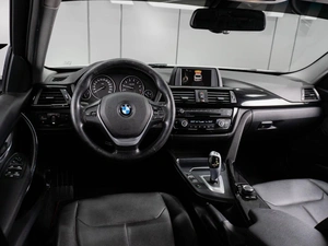 Седан BMW 3 серия 2016 года, 1749000 рублей, Тюмень