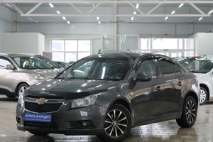 Седан Chevrolet Cruze 2012 года, 649000 рублей, Омск