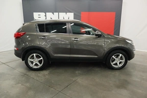 Внедорожник Kia Sportage 2015 года, 1720000 рублей, Курск