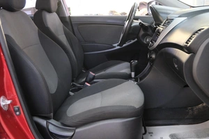 Седан Hyundai Solaris 2011 года, 769000 рублей, Омск
