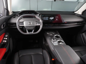 Внедорожник Changan UNI-S 2024 года, 2458100 рублей, Красный Пахарь