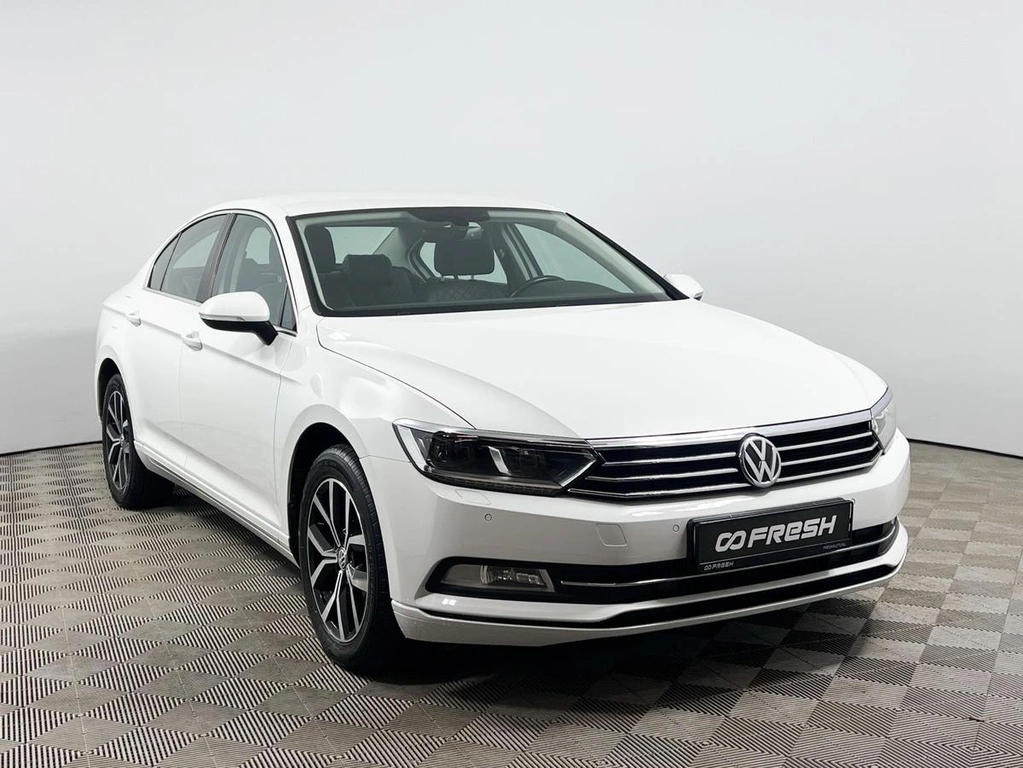Седан Volkswagen Passat 2019 года, 1820100 рублей, Казань