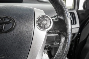 Лифтбек Toyota Prius 2014 года, 1199000 рублей, Барнаул