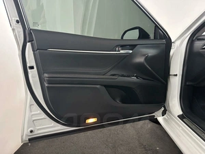 Седан Toyota Camry 2019 года, 2550000 рублей, Кемерово