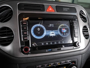 Внедорожник Volkswagen Tiguan 2010 года, 1199000 рублей, Воронеж