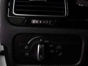 Внедорожник Volkswagen Touareg 2014 года, 1749000 рублей, Воронеж