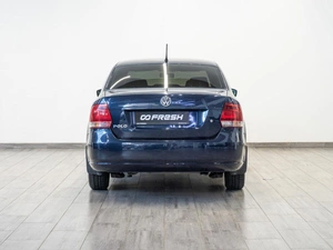 Седан Volkswagen Polo 2013 года, 799000 рублей, Саратов