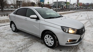 Седан ВАЗ (LADA) Vesta 2017 года, 865000 рублей, Красноярск