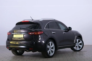 Внедорожник Infiniti FX35 2009 года, 1449000 рублей, Омск