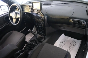 Внедорожник Chevrolet Niva 2019 года, 749000 рублей, Омск