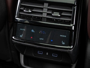 Внедорожник Geely Monjaro 2024 года, 3450000 рублей, Краснодар