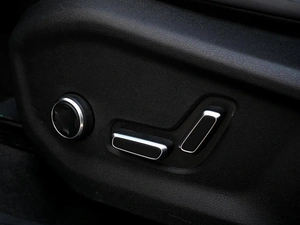 Внедорожник Geely Monjaro 2023 года, 3126800 рублей, Волгоград