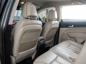 Внедорожник Kia Sorento 2010 года, 1320000 рублей, Тюмень