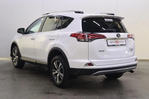 Внедорожник Toyota RAV4 2017 года, 2450000 рублей, Брянск
