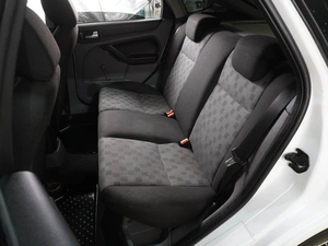 Хетчбэк Ford Focus 2008 года, 429000 рублей, Воронеж