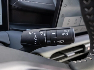 Внедорожник Toyota RAV4 2025 года, 4095000 рублей, Краснодар