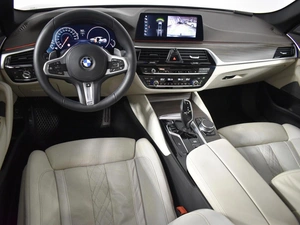 Седан BMW 5 серия 2018 года, 4409900 рублей, Казань