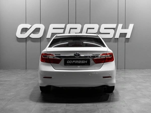 Седан Toyota Camry 2014 года, 1620000 рублей, Тюмень