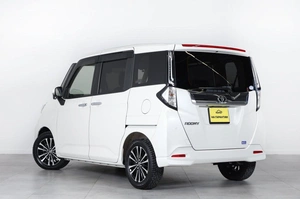 Минивэн Toyota Roomy 2020 года, 1499000 рублей, Новосибирск